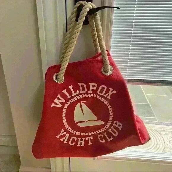 WILDFOX YACHT CLUB REVERSIBLE BEACH TOTE - Picture 4 of 8